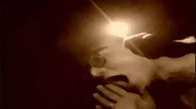 【老搖滾】打火機(jī)和中國搖滾的宿命情緣