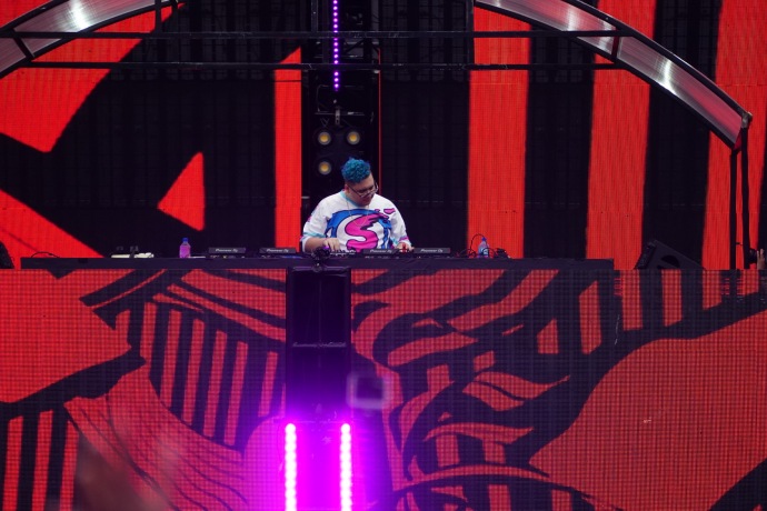 云蹦迪！全球頂尖音樂(lè)節(jié)Ultra China9月9日DAY.1火爆謝幕！