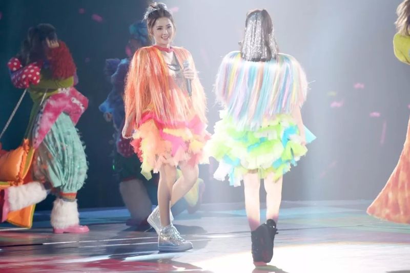 一場青春的集體追憶，Twins把省體變成紅館！