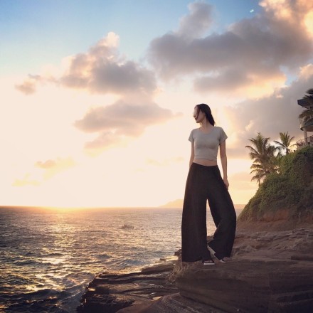 阿嬌INS曬出與男朋友合照，光棍節(jié)大撒狗糧