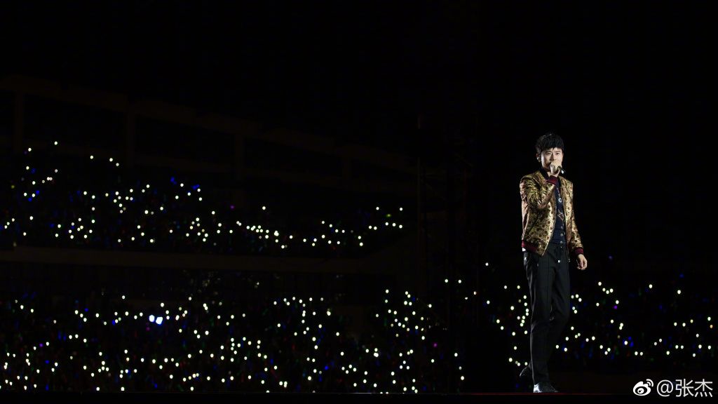 “一個(gè)直男癌的悲傷”，張杰巡演迎來(lái)收官之站