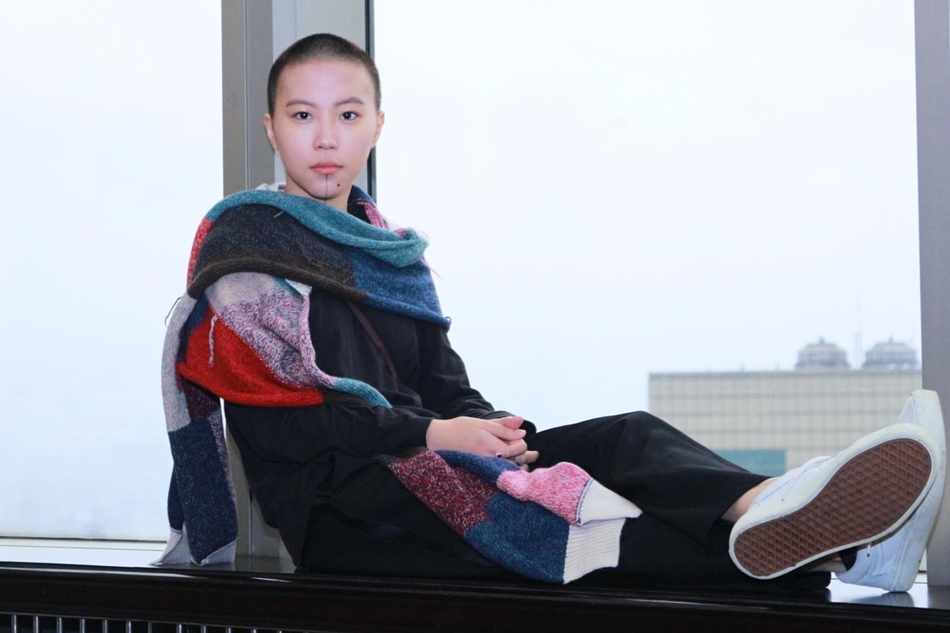 竇靖童自曝單身許久，剃過光頭后王菲卻毫無反應(yīng)